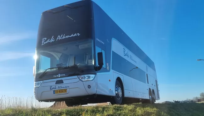 Een dubbeldekker bus huren bij Bak Reizen Alkmaar